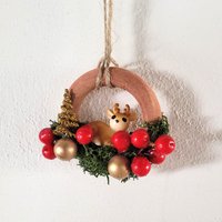 Hirsch Ornament Rehkitz Dekor Wald Weihnachten Cottage Kern Beeren Pilze Tierwald Rustikal Schick Niedlich Geschenke Unter 10 Hirsch Ornament Rehkitz Dekor Wald Weihnachten Cottage Kern Beeren Pilze Tierwald Rustikal Schick Niedlich Geschenke Unter 10 von glamasaurus
