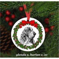 Basset Hound Weihnachtsschmuck - Vier Kranz Designs Personalisierung Erhältlich von glendaharlan