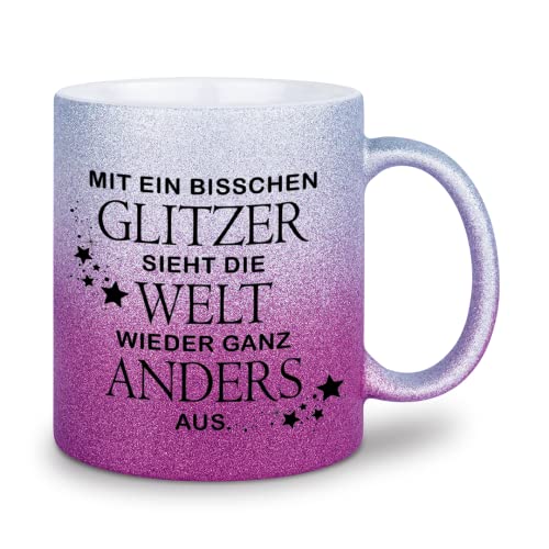 glitzertassen.de® | Mit ein bisschen Glitzer sieht die Welt wieder ganz anders aus | Tasse mit Glitzer | Geschenkidee | Lustige Sprüche | Bürotasse | Kaffeebecher | Keramik | 330 ml | Silberviolett von glitzertassen-de