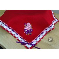 Servietten Für Osternest Aus Naturrotem Leinen Besticktem Osterei Mit Blümchen von gloryemblinen