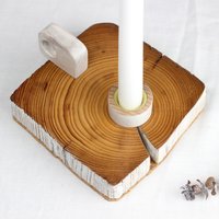 Kerzenhalter Aus Holz Mit Griff Gerettetem Scheunenbalken/Wee Willie Winkie Style Kerzenständer von gobidesign