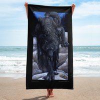 Prowling Black Wolf Werwolf Strandtuch von goldenwolfart