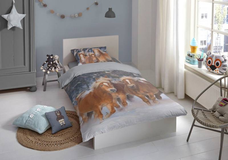 good morning Kinderbettwäsche Happy horses, Flanell, 2 teilig, Biber, 135x200, Weich, Warm, Reißverschluss, Wendeoptik, Kind, Pferd von good morning