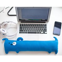 Abitur Geschenk Für Beste Freundin Schwester Mama Schreibtisch Accessoires Haustier Laptop Handgelenkauflage Kissen Hund von goodzyk