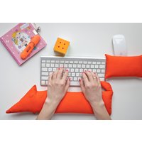 Fuchs Schreibtisch Accessoires Bürobedarf Kuscheltier Mitarbeiter Arbeit Wertschätzung Dekor Mauspad Team Geschenk Keyboard Handgelenk Ruhe von goodzyk