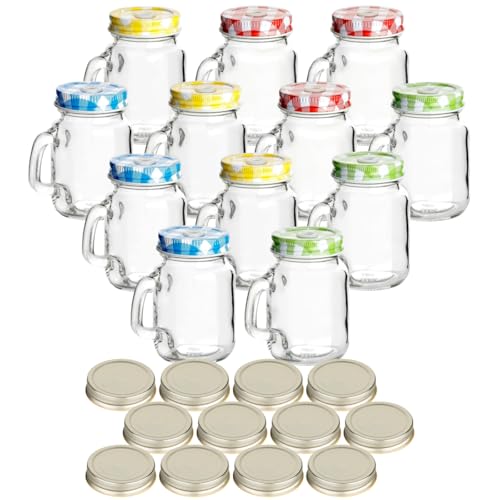 gouveo 12er Set Trinkgläser 110 ml mit Deckel Mix blau, gelb, grün, rot, silberfarben - Kleines Trinkglas mit Henkel und Schraubverschluss - Leere Henkelgläser für Kinder von gouveo