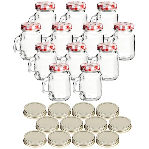 gouveo 12er Set Trinkgläser 110 ml mit Deckel rot, silberfarben - Kleines Trinkglas mit Henkel und Schraubverschluss - Leere Henkelgläser für Kinder, Dessert, Cocktails, Party von gouveo