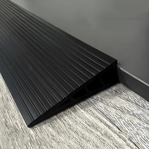 Schwellenrampen, selbstklebende PVC-Rampen for Türöffnungen, 1 m/39 Zoll Türschwellenrampe for Roller-Reduzierrampe(Schwarz,W80mm*H20mm) von guoiooi