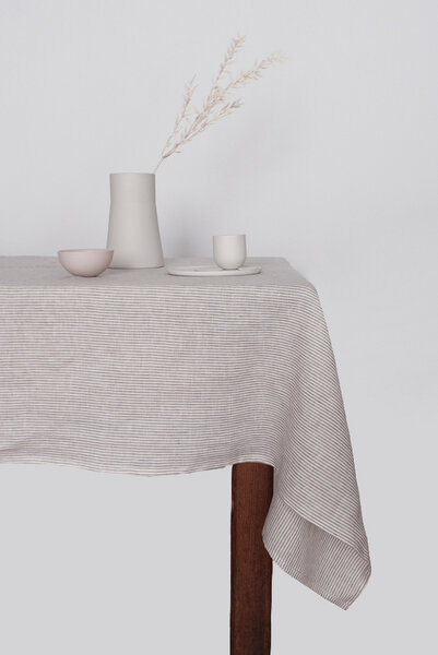 gust. Leinentischdecke – Linen Tablecloth - 100% Bio-Leinen von gust.