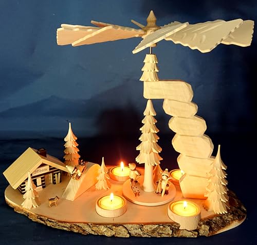 Kunststube Marienberg - Große Teelicht - Pyramide geschnitzt - Winterkinder - Felsenpyramide mit Räucherhaus - Handarbeit aus dem Erzgebirge von hand.kunst.ERZ