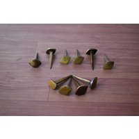 Eisen Messing Polierte Möbelnägel Vintage Handgeschmiedete Nägel Schmiede 10 Stk von handicraftschool