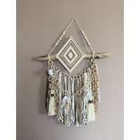 Boho Wandbehang in Erdtönen, Ojo De Dios, Wald Schlafzimmer Dekor von handmadebyfofo