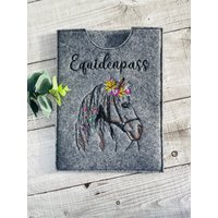 Equidenpass/Pferdepass Filz Hülle "Boho Horse" Personalisierbar Tierpass Ausweishülle Pferdefreund Geschenk Stall Equidenpass/Pferdepass Filz Hülle "Boho Horse" Personalisierbar Tierpass Ausweishülle Pferdefreund Geschenk Stall von handmadebyjurali