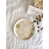 Leere Keramik-Gänseblümchen-Tasche - Keramik-Schmuckschale Mit Blumen, Verziert Goldenen Blättern von handmadebymarinette