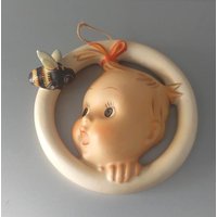 Vintage Goebel Signiert Hummel Western Germany 1948 Bee Mark Wandplatte Porzellan Figur Mädchen 13 cm Durchmesser Wandmaske Geschenk Vintage Goebel Signiert Hummel Western Germany 1948 Bee Mark Wandplatte Porzellan Figur Mädchen 13 cm Durchmesser Wandmaske Geschenk von hard2findstuff