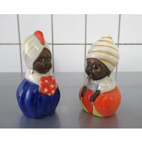 Vintage Porzellan Salz & Pfefferstreuer, Oriental Paar, Japan 1940Er Jahre Vintage Porzellan Salz & Pfefferstreuer, Oriental Paar, Japan 1940Er Jahre von hard2findstuff