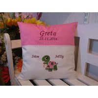 Kissen - Bezug Zur Geburt | Schildi Rosa von harzstickerei