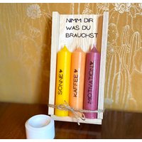 Nimm Dir Was Du Brauchst Kerzenset Mit Kerzenhalter Kaffee Sonne Motivation Nimm Dir Was Du Brauchst Kerzenset Mit Kerzenhalter Kaffee Sonne Motivation von havelmade