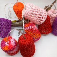 Bohostyle Lichterkette Gehäkelt Hippie Bunt Retro Lila Orange Rot Rosa 10Er Schirmchen Eycatcher Häkellichterkette Bulli Wohnwagen Wohnmobil von heimelich