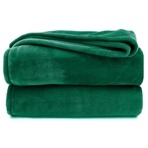 Kuscheldecke flauschig Flanell Wohndecke warm Oekotex Tagesdecke Überwurf Sofadecke fusselfrei Fleecedecke Super Soft Decke 130x170 cm Typ380 waldgrün von heimtexland