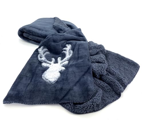 heimtexland ® Kuscheldecke Hirsch Fell Imitat Wohndecke flauschig warm 200x150 Landhaus Sofadecke Typ903 grau von heimtexland