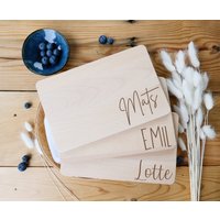Frühstücksbrettchen Personalisiert | Schneidebrett Mit Namens-Gravur Geschenk Für Familie Kinder Eltern Oma Opa Mama Papa Bruder Schwester von hejNordkind