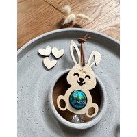 Osterhase Personalisiert I Mitbringsel Geschenkidee Kleines Geschenk Ostern Osteranhänger Holzanhänger Iosterfest von hejgoldklacks