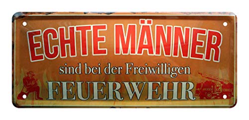 Blechschild Echte Männer sind bei der Freiwilligen Feuerwehr - Metallschild Feuerwehrmann - Löschen, Retten, Bergen, Schützen - Geschenk, Zubehör - Deko Wache, Garage, Werksatt, Kinderzimmer - 28x12cm von Blechschild