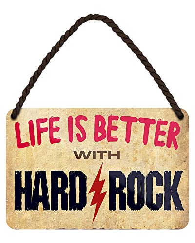 Hängeschild - Life is Better with Hard Rock - Metallschild mit Kordel und Saugnapf - Geschenk für Fans von Heavy Metal Rockmusik Punk Grunge - Deko Schild Proberaum Werkstatt Garage Arbeit - 18x12cm von helges-shop