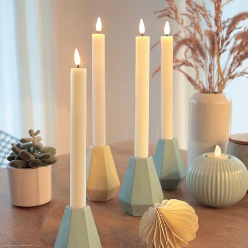 hellum LED Stabkerzen, 4 Stück LED Kerzen mit Timer creme, Kerzen flackernde Flamme, mit Fernbedienung, mit Timerfunktion batteriebetrieben 24,5 x 2,2cm 525236 hellum LED Stabkerzen, 4 Stück LED Kerzen mit Timer creme, Kerzen flackernde Flamme, mit Fernbedienung, mit Timerfunktion batteriebetrieben 24,5 x 2,2cm 525236 von hellum
