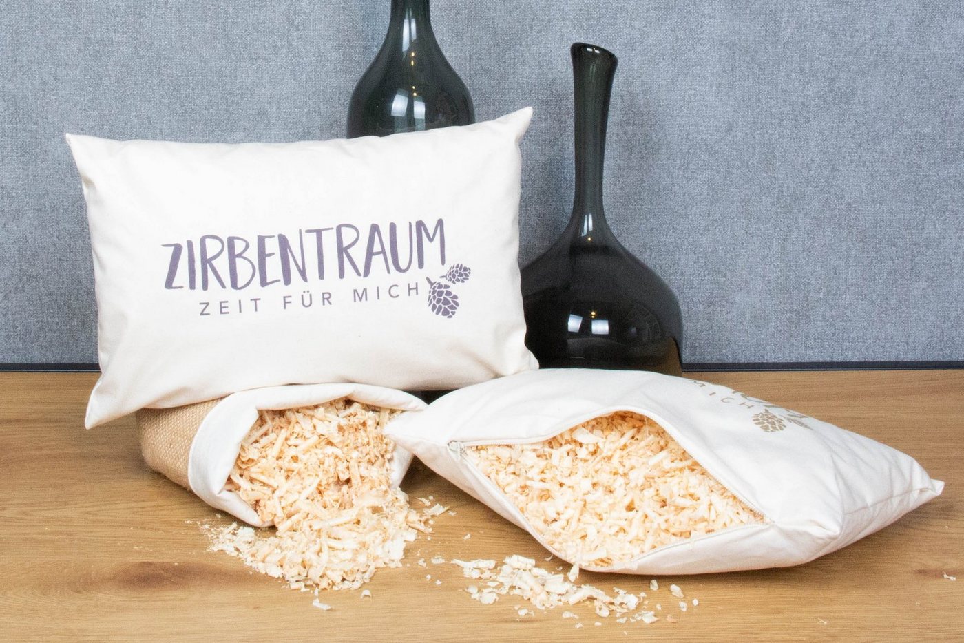 herbalind Zirbenkissen Zirbentraum, Naturprodukt, 1-tlg., Gefüllt mit hochwertigen Zirbenholzflocken, Made in Germany von herbalind