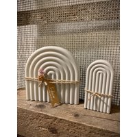 Graue Regenbögen Aus Beton - Einzeln Oder 2Er Set von herzbewohntshop