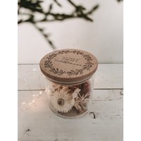 Glasdose Mit Holzdeckel "Be A Wildflower" von herzundspaene