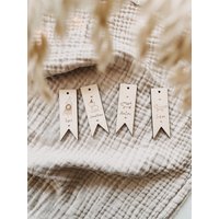 Kleiner Wimpel | Geschenkanhänger Personalisiert Mit Namen von herzundspaene