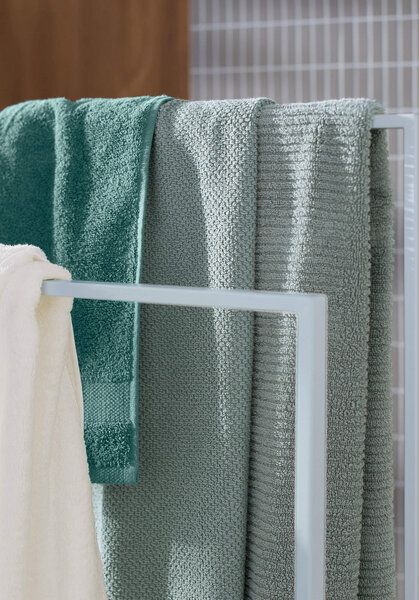 hessnatur Frottier Handtuch Rippstruktur aus reiner Bio-Baumwolle von hessnatur