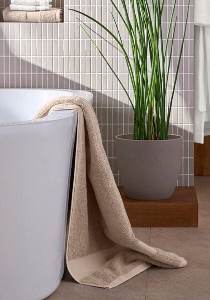 hessnatur Frottier Handtuch aus reiner Bio-Baumwolle von hessnatur