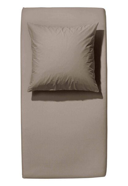 hessnatur Satin Spannbettlaken aus reiner Bio-Baumwolle von hessnatur