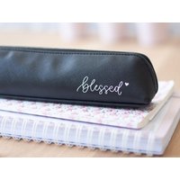 Federmäppchen | Kosmetiktasche Mit Ermutigung "Blessed" Verschiedene Farben Geschenkidee Für Studenten von himmelhochART