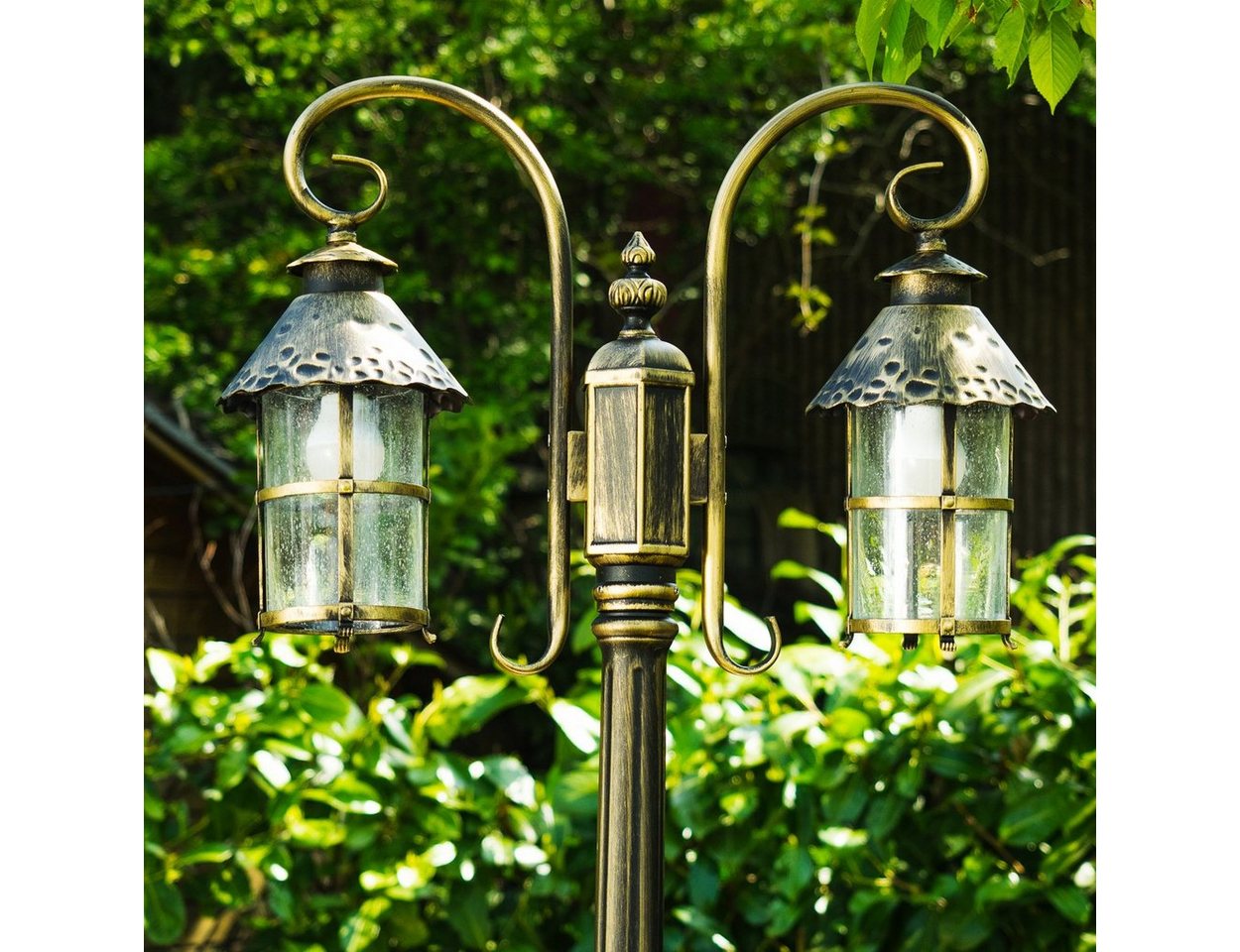 hofstein Außen-Stehlampe »Paolini« Außenleuchte Kandelaber in antikem Look, ohne Leuchtmittel, Aluguss in Braun/Gold mit Klarglas-Scheiben, 2-armig, E27, IP44 hofstein Außen-Stehlampe »Paolini« Außenleuchte Kandelaber in antikem Look, ohne Leuchtmittel, Aluguss in Braun/Gold mit Klarglas-Scheiben, 2-armig, E27, IP44 von hofstein