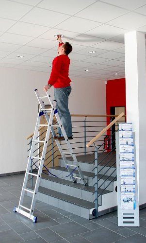 Aluminium Mehrzweck- Kombileiter 2-teilig 2 x 9 Stufen mit Treppenfunktion von holz-metall