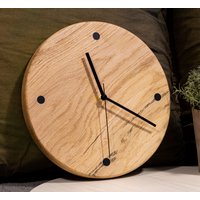 Wanduhr Minimalistisch - Eichenholz von holzinperfektion