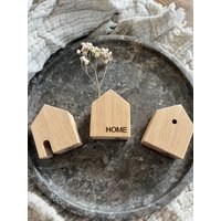 Holzhäuser Deko Home Gravur Dekohäuser Eichenholz Set 3Er-Set Holzhaus Skandinavisch Skandi Hygge Holzhäuschen Geschenk Lidatorp Holzhäuser Deko Home Gravur Dekohäuser Eichenholz Set 3Er-Set Holzhaus Skandinavisch Skandi Hygge Holzhäuschen Geschenk Lidatorp von holzkerlundco