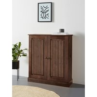 Home affaire Garderobenschrank "Liotta" mit 2 verstellbare Einlegeböden, aus massivem Kiefernholz Home affaire Garderobenschrank "Liotta" mit 2 verstellbare Einlegeböden, aus massivem Kiefernholz von home affaire