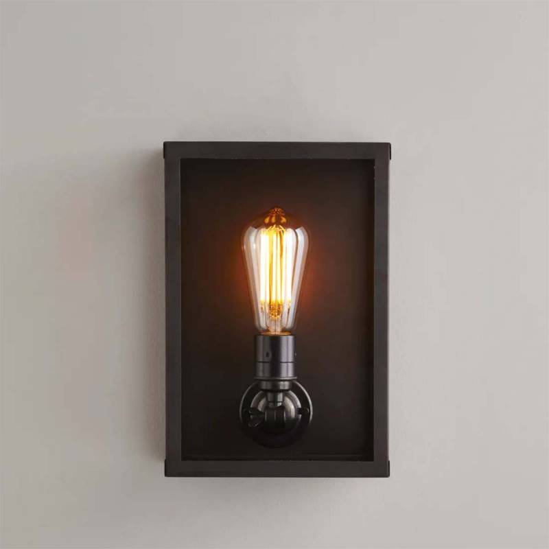 Box Wall 7644 Wandleuchte, Patiniertes Messing & Mattglas, H: 29,5 cm