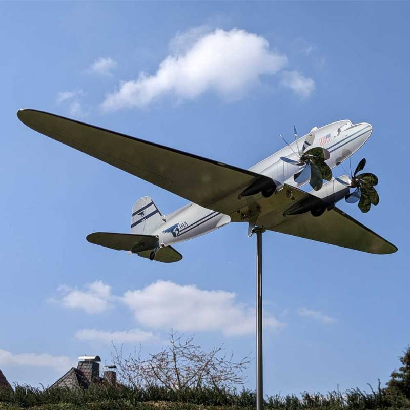 Douglas DC-3
