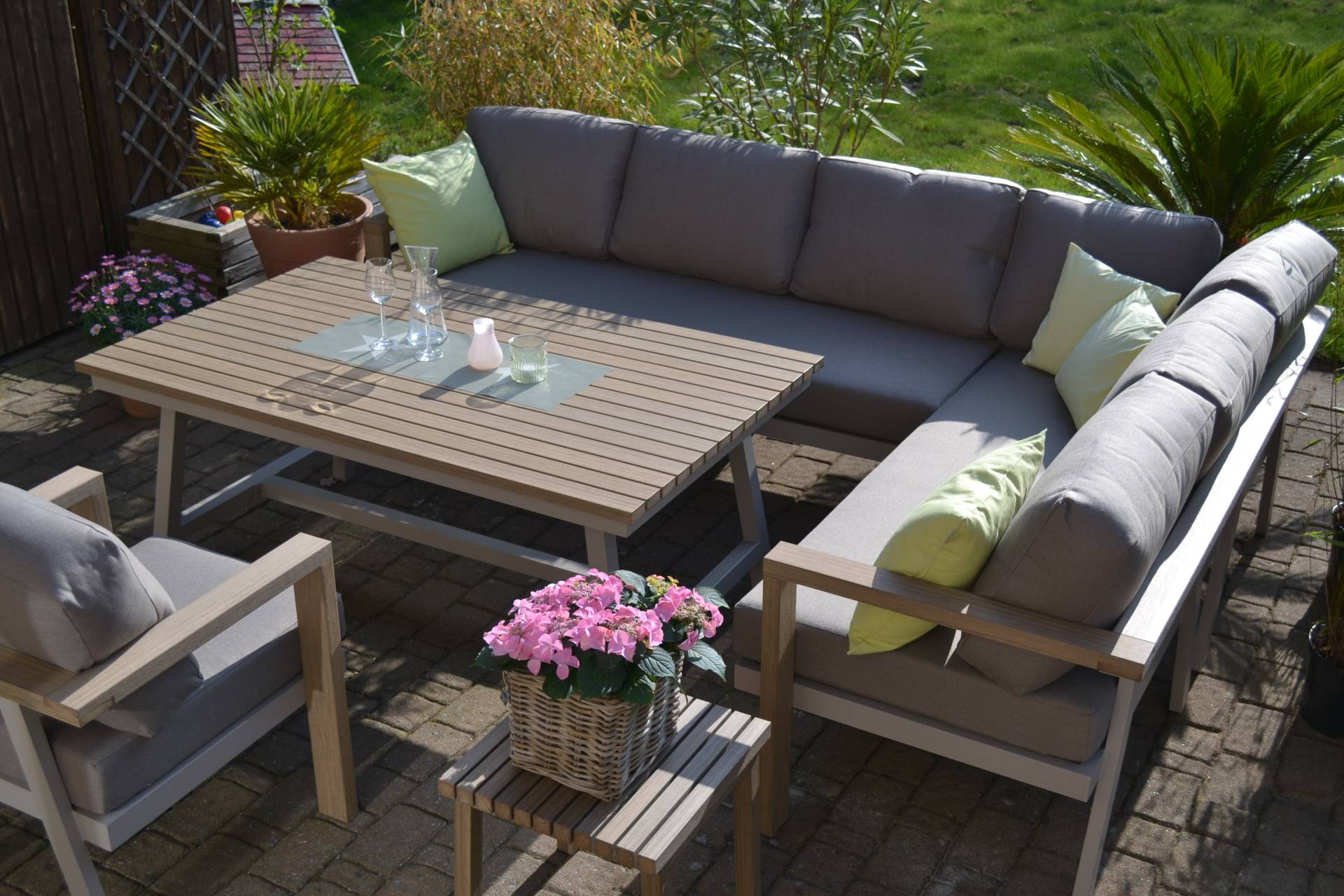 Enviro Wood Ecklounge + Tisch Mailand - lange Seite links