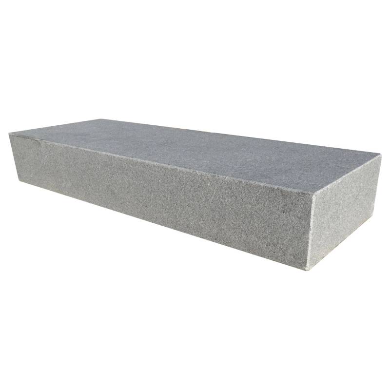 Granit Blockstufe Antra-Grau gesägt und geflammt 15 x 35 x 75 cm von -