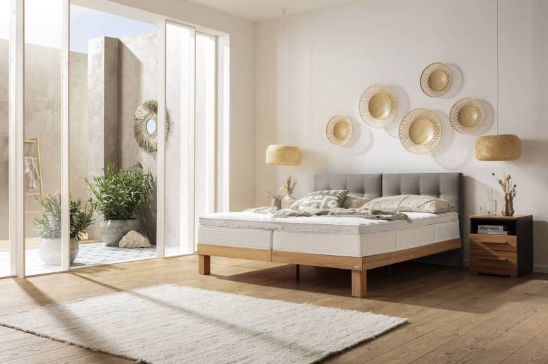 Hasena Boxspringbett Tropea, Farbe: Wildbuche natur, geölt, Bezugsfarbe: Pepe grey, verschiedene Größen
