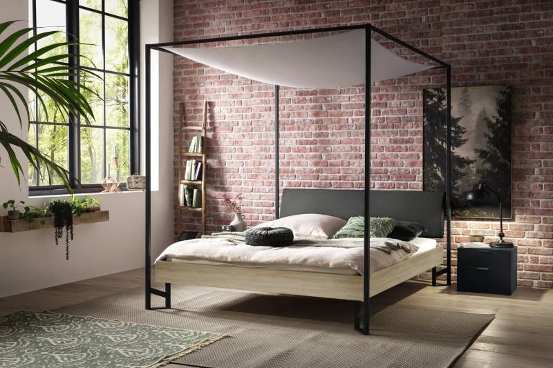 Hasena Himmelbett Velino, Farbe: Eiche sägerauh natur, Bezugsfarbe: Kul smoke, Metallfarbe: Anthracit, verschiedene Größen