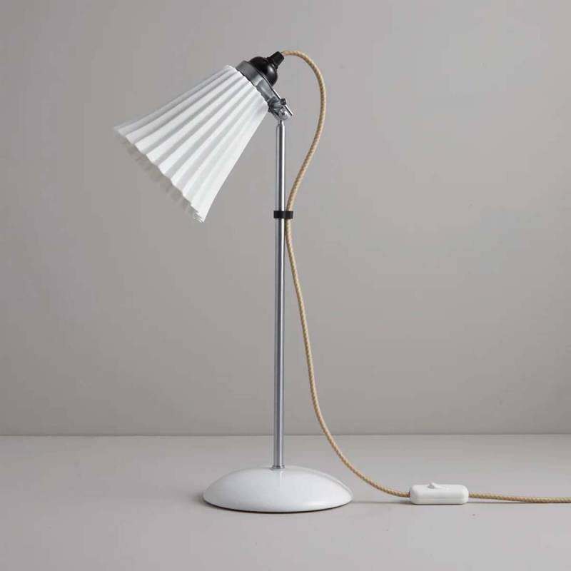 Hector Pleat Medium Tischleuchte, H: 46 - 57 cm, Weiß Natur